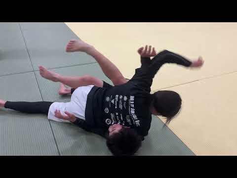 中学最強女子VS小学最強男子柔術スパーリング４K