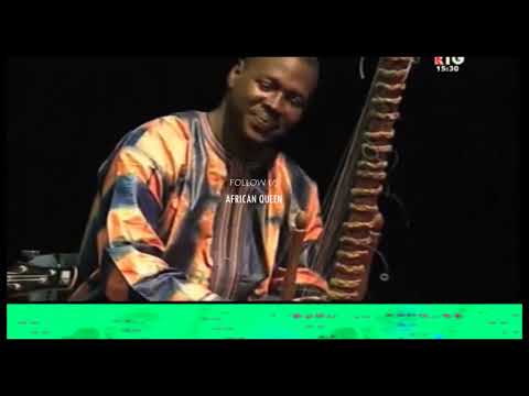 Kasse Mady  ,Sekouba Bambino , Kerfala Kanté, Kandia Kouyaté (MandeKalou Live à Paris)-Touramagan