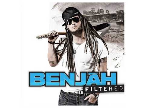 03 Fly Away [Remix] (Feat. Dillavou)