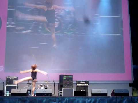 Student Performing Festival - MOVIMENTO LATINO DANCE COMPANY - Danza Contemporanea