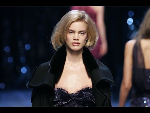 CHRISTIAN DIOR Fall/Winter 2005 Paris | Full Show