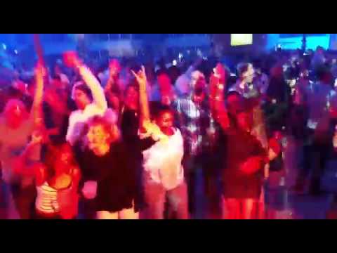 MÖLLTALLICA - Live in Dubai 2015 - Highway to Hell