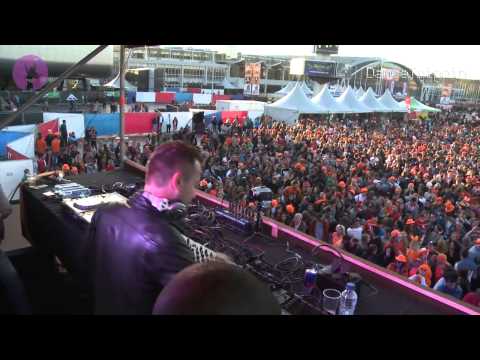 Nicola Fasano & Steve Forest ft Christine P LG - I Am Home [played by Sander Van Doorn]