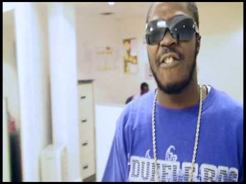 *NOXCUSE* (WAVEY WAYNE) - FREESTYLE 32 BARZ!! *NEW* XCLUSIVE!! 2010!