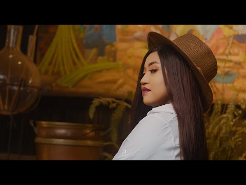 Johane  - Tsiaro (Clip Officiel)