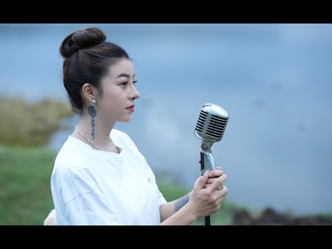 Thể hiện bởi Hana Cẩm Tiên