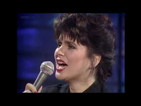 Linda Ronstadt Featuring Aaron Neville - Don't Know Much (Studio, TOTP)