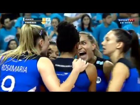 Fê Isis bloqueia Carcases