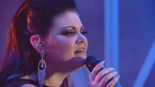 Corlea Botha - I&#39;m Out Of Love (Skyroom Live)