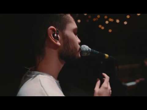 Ele É Deus - Rafael Isaque