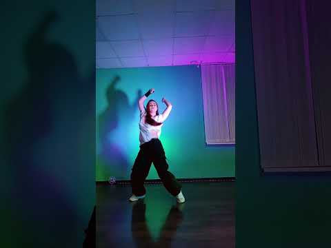 Anike, Queen Lee - Steppin @Kooyoung Back @YORITO choreography