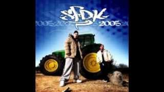 SFDK - Fumar Cagando + LETRA