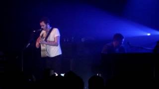 Editors - Push your head towards the air @ Bataclan, Paris 2008