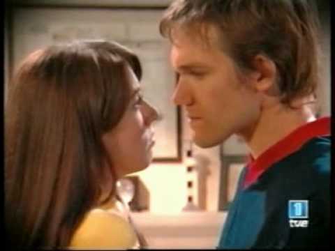 Floricienta - Flor y Fede "buscando una hebilla"