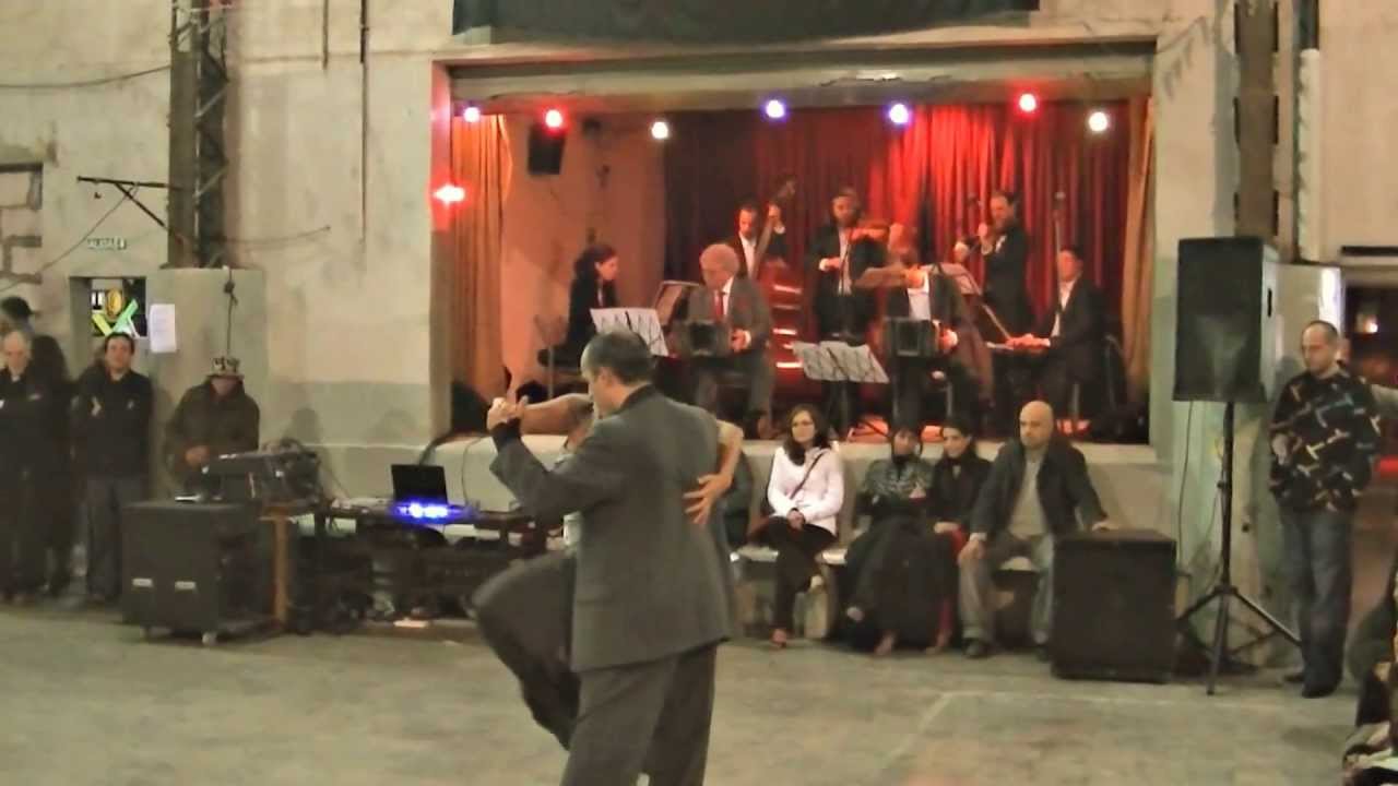 Tango en milonga El Moran Horacio "pebete" Godoy y Karina Colmeiro