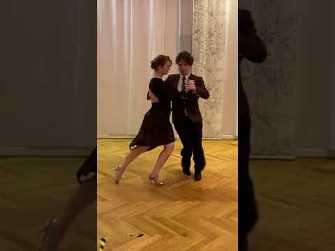 Universitango.com - Pablo & Ludmila - Vida Mia Tango