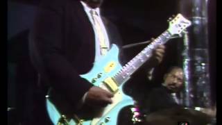 Wild Bill Davis w Floyd Smith gtr - Without A Song 1972 France (Live Video)