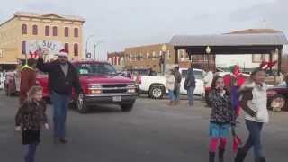preview picture of video 'Clinton Illinois 2014 Christmas Parade'