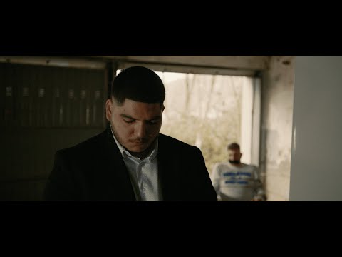 NAZADE - La Mentale (Clip officiel)