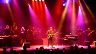 Paul Carrack - I Don&#39;t Want To Hear Any More @ 013 2011