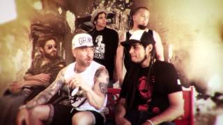 Malviviendo - SFDK (Videoclip Oficial)