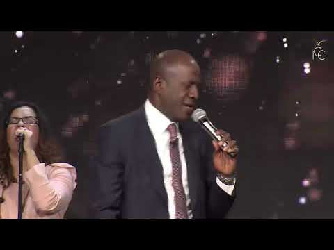 ♪ SAINT-ESPRIT, JE M'ATTENDS À TOI - Adoration prophétique | Pasteur Yvan CASTANOU