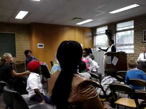 mahafinaritra ny kilasy ny kilonga.