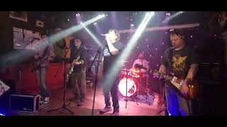 Fat Bottomed Girls - Queen - Rough Justice - Esplanade Club, Watchet - Sep 2025