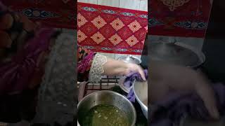 فراخ كباب حله.  مع ملوخية  يارب يعجبكم