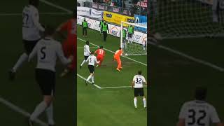 That is true fair play! Respect the best morality player!No any Maradona’s “God’s hand”