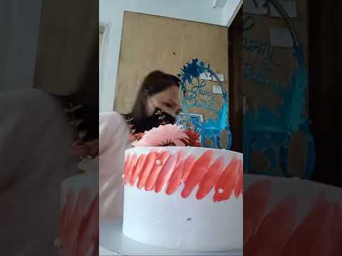 Floral Cake Design 😍😍😍