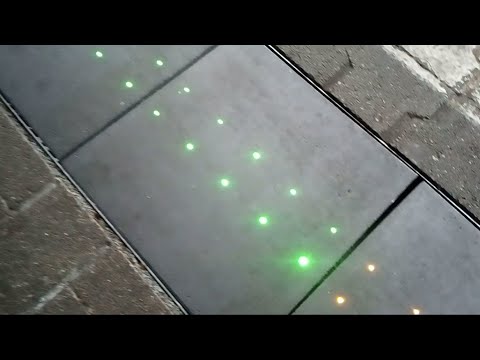 Wie sieht die Zukunft des Einsteigens aus? Die leuchtende Bahnsteigkante erklärt | Tobis Zugwelt