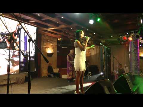 Elisete sings Zemfira at a Bukharian party - Iskala