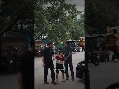 Cậu Bé Đã Viết Tên Mình Lên Xe Trị Giá Cả Tỷ Đồng