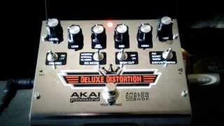 Akai Deluxe Distortion Pedal: Test [HD]