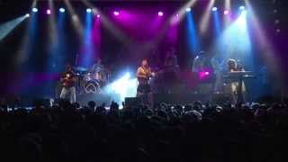 Oques Grasses - Continuem vius ( Live from Razzmatazz BCN )