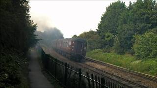 preview picture of video '5029 - Nunney Castle on the Weymouth Seaside Express Through Trowbridge'