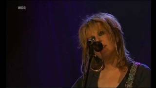 PASSIONATE KISSES - LUCINDA WILLIAMS (Live Koln 2007)