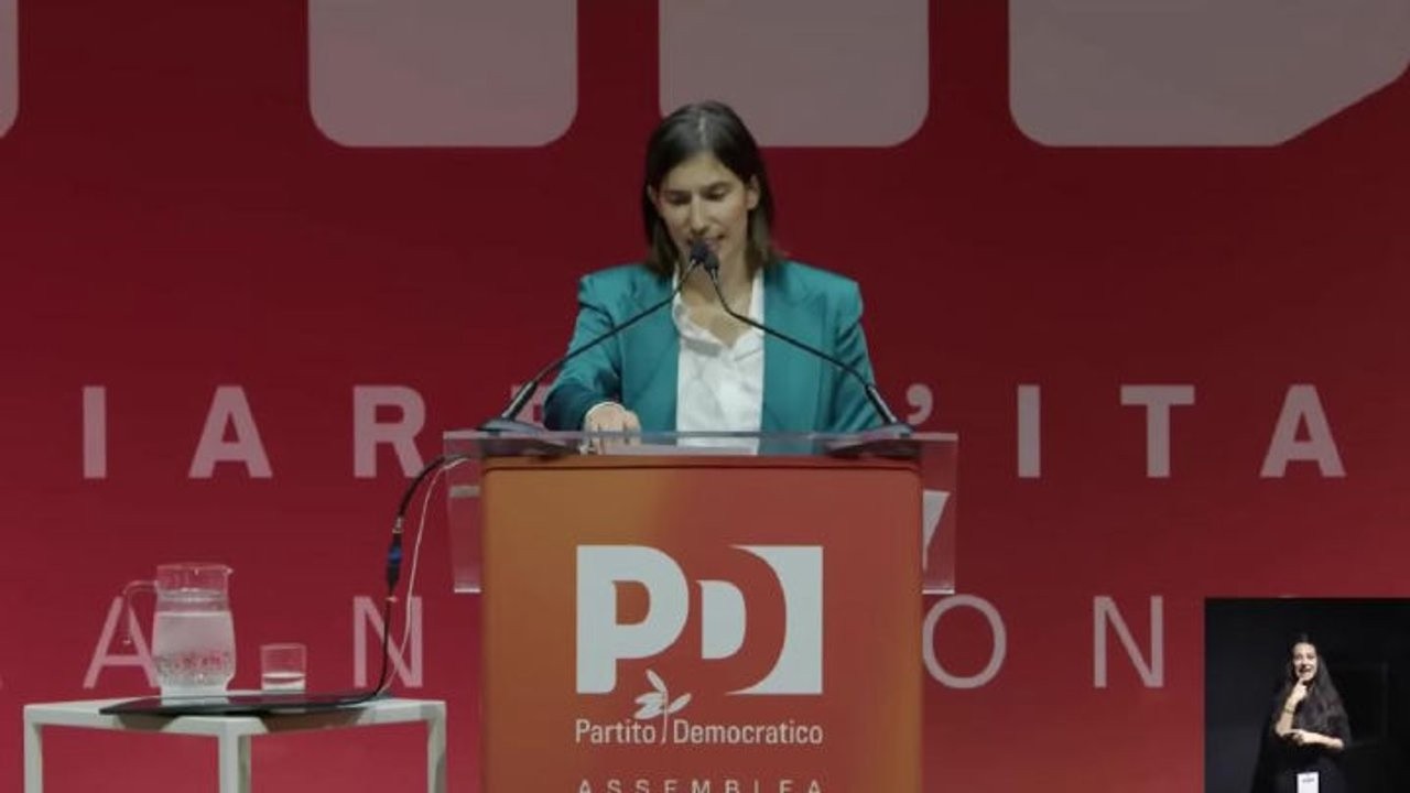 Schlein: Io donna di 40 anni non conforme, non sarei arrivata qui se valessero standard della destra