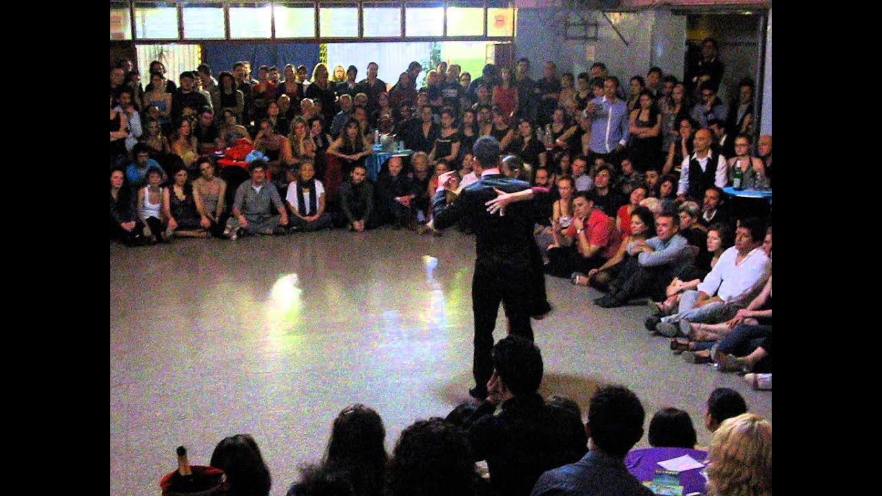 JAVIER RODRIGUEZ y NOELIA BARSI en Viva La Pepa Milonga (4/4)