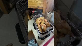 Download lagu T Fal Ultimate EZ Clean Stainless Steel Deep Fryer with Basket 3 5 Lit mp3