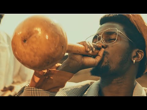 Mundeke Nenywere - TomDee Ug (Official Music Video)