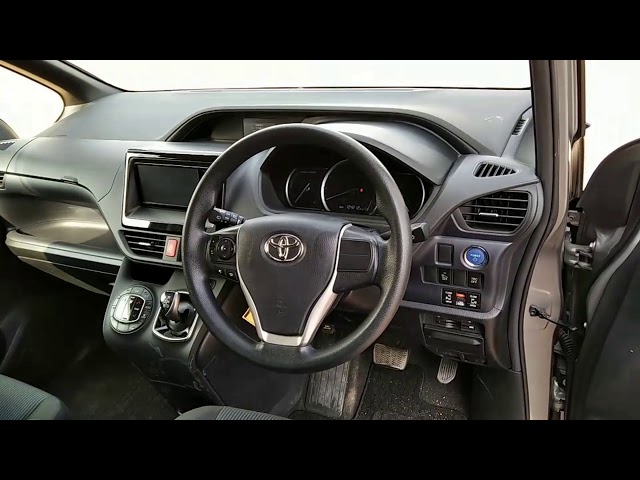 Toyota Noah S 2015 Video