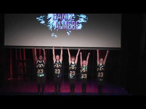 United Dance Almere knalt on stage! (Speaker's Night 21-03-18)