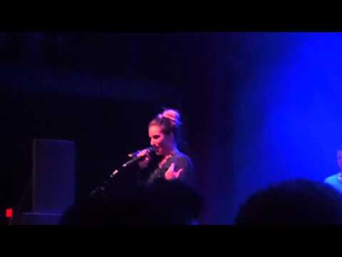 Jessie James Decker- Flip My Hair 3/10/16