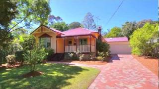 preview picture of video 'SOLD BY MARGARET McGREGOR - 11 Tillock Street Thornleigh'