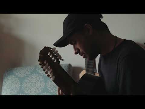 Fabiano do Nascimento - 10 string (solo)