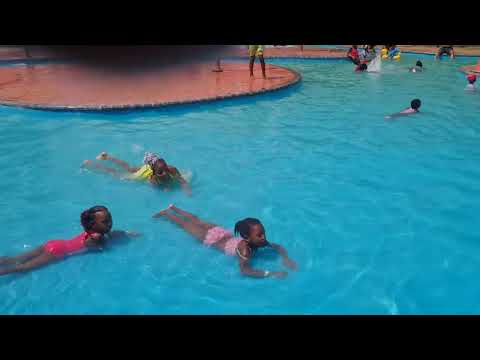 Nkanyezi Awande Didintle and Basetsana at Cristal Sun