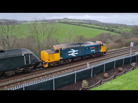 37407 hauling 43188 and 43189 at Hemerdon on 20th January 2026