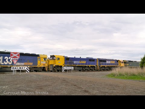 Quad Locomotives Leading 7732V Pacific National Grain Train (5/6/2023) - PoathTV Australian Railways